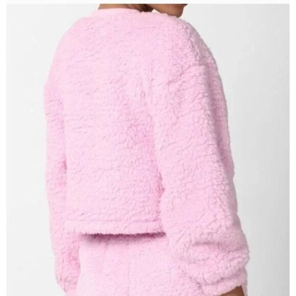 Hello Kitty x Forever 21 Pink Fleece Fuzzy Sweatshirt Large - Picture 3 of 9
